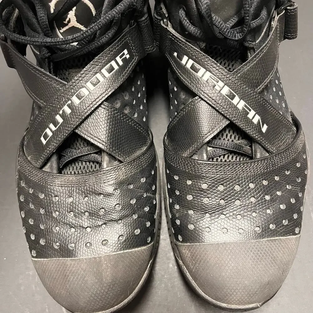 Vtg Air Jordan 2010 Outdoor Blackout 407744-002 Black Strap Sneakers 12 Y2K